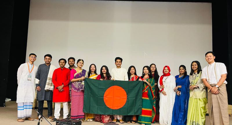 গুজরাটে সংস্কৃতির মেলা: বাংলাদেশি শিক্ষার্থীদের জয়ধ্বনি